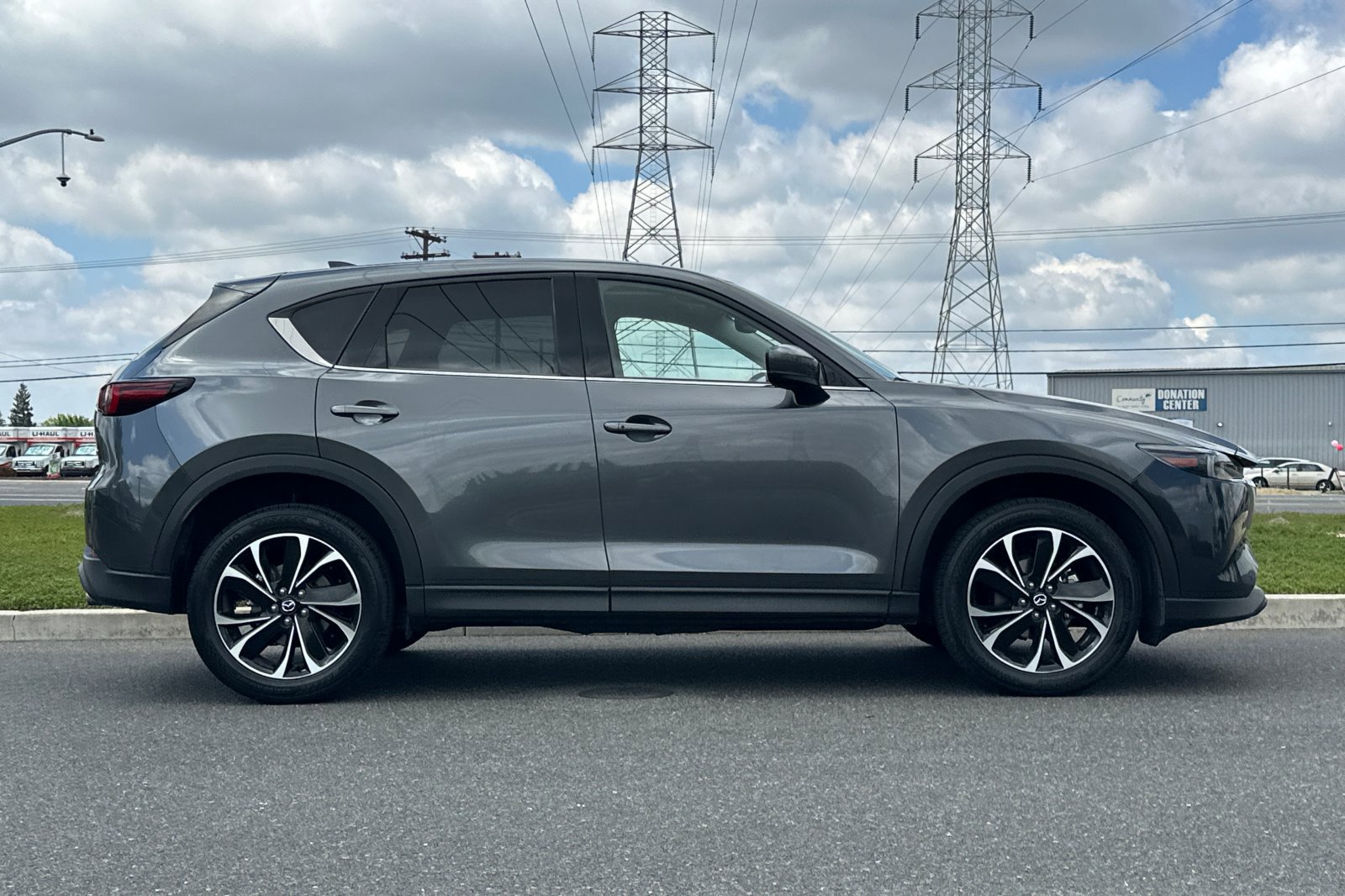 2023 Mazda CX-5 2.5 S Premium photo 2