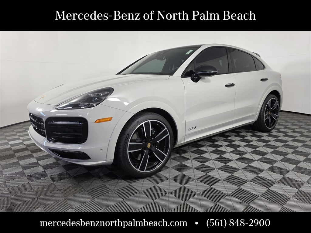 2023 Porsche Cayenne Coup GTS's photo
