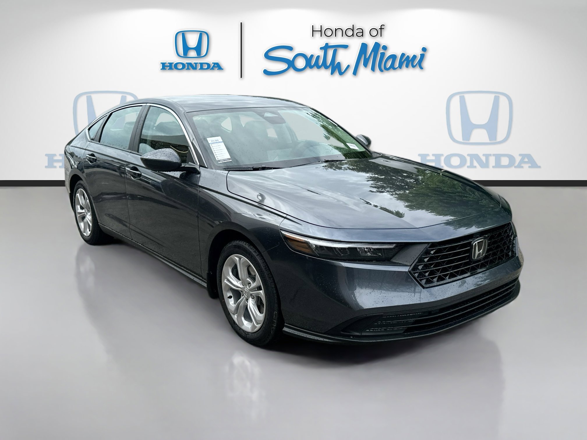 2025 Honda Accord LX's photo