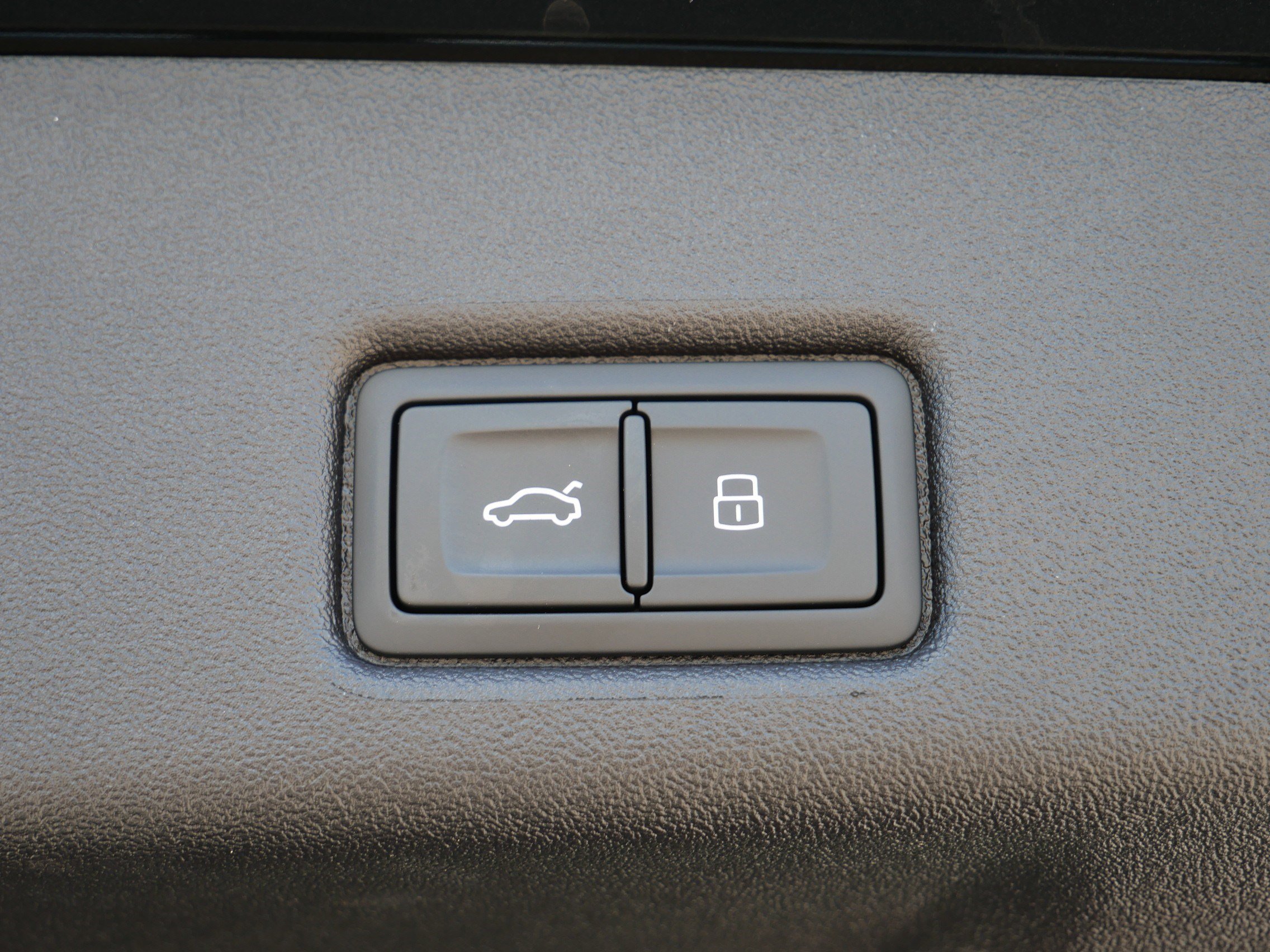 2025 Audi Q5 Premium Plus photo 6