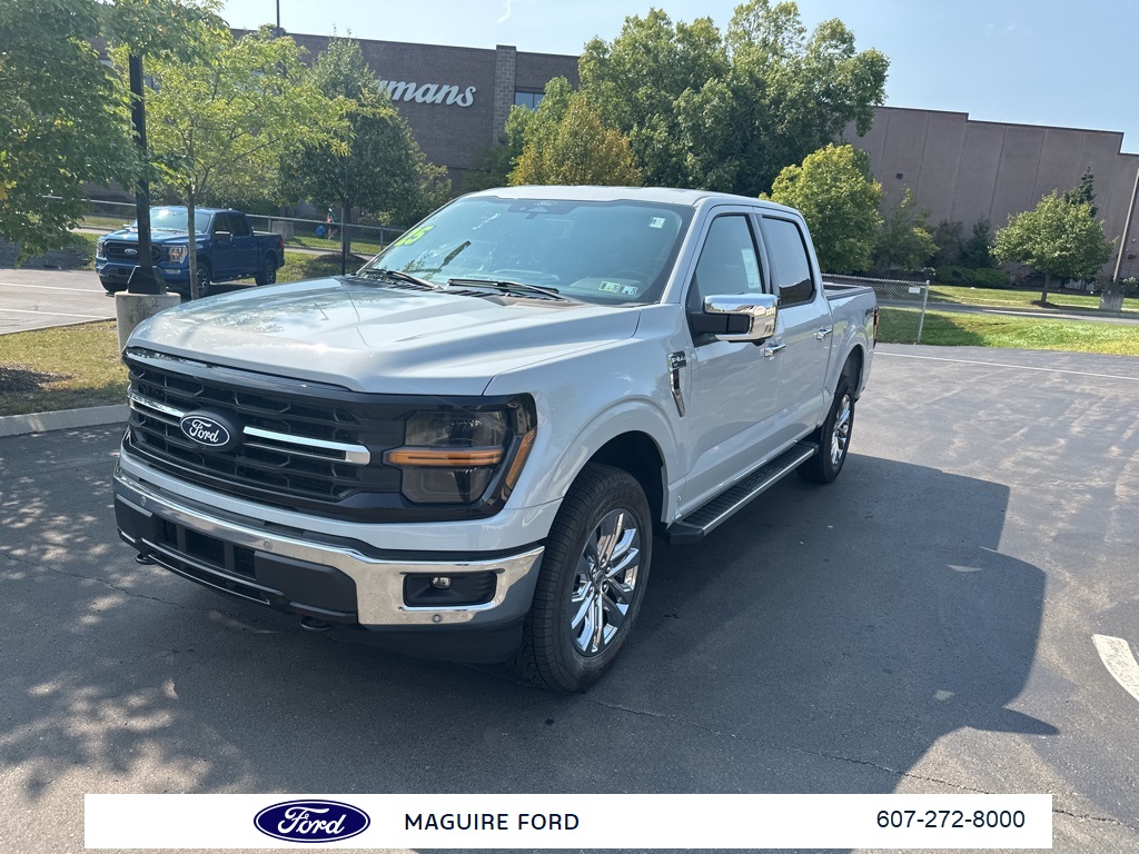 2025 Ford F-150 XLT photo 9