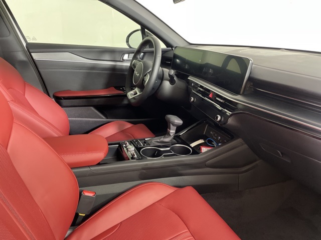 2026 Kia K5 GT-Line photo 15