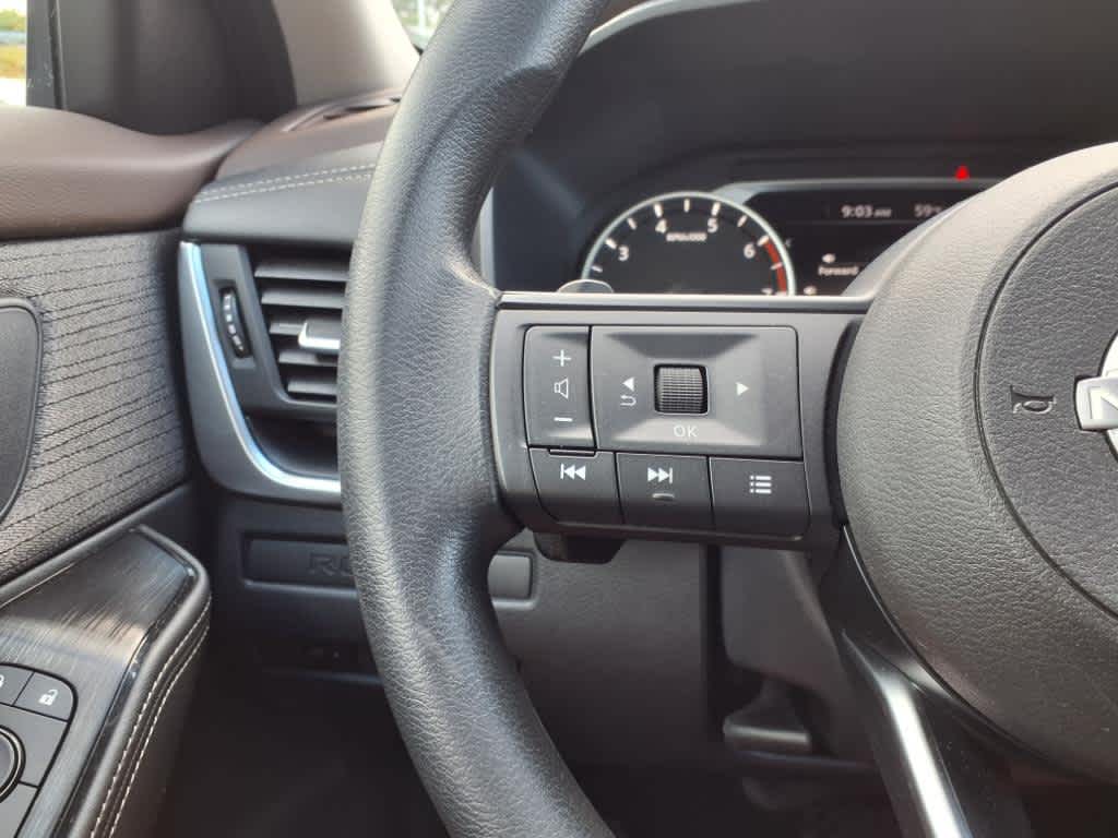2022 Nissan Rogue S photo 20
