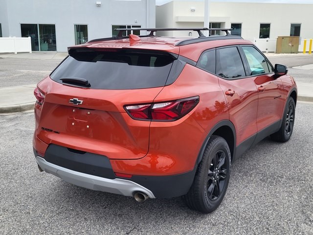 2022 Chevrolet Blazer 2LT photo 2