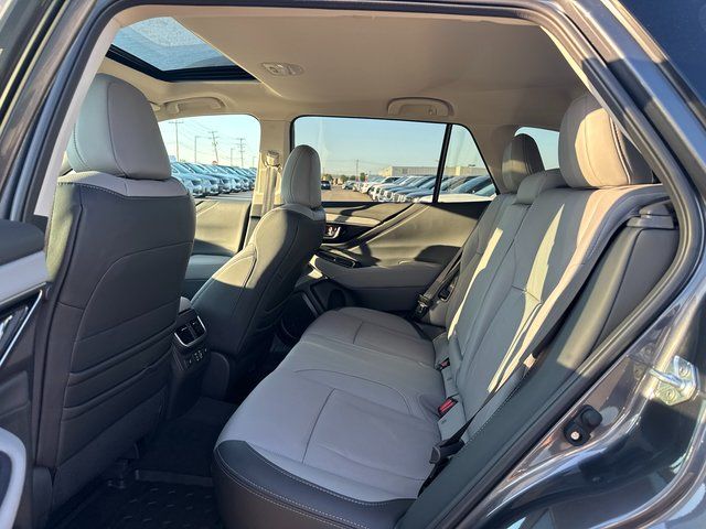 2025 Subaru Outback Limited photo 12