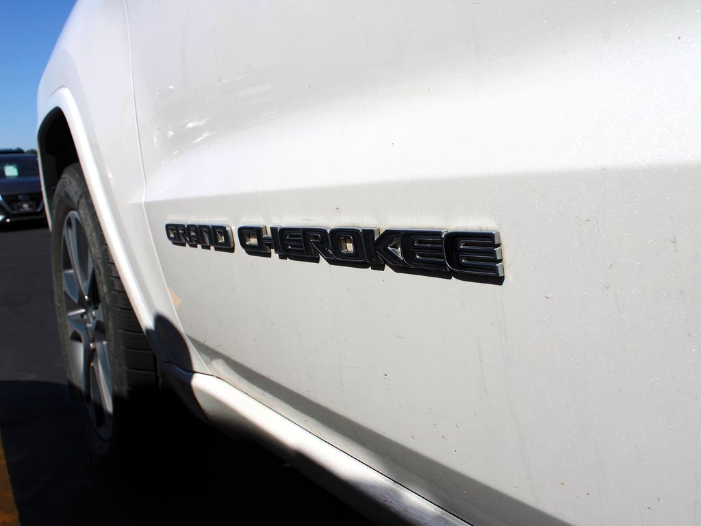 2017 Jeep Grand Cherokee Overland photo 10