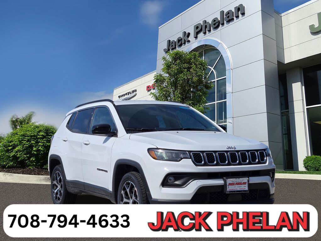 2024 Jeep Compass Latitude's photo