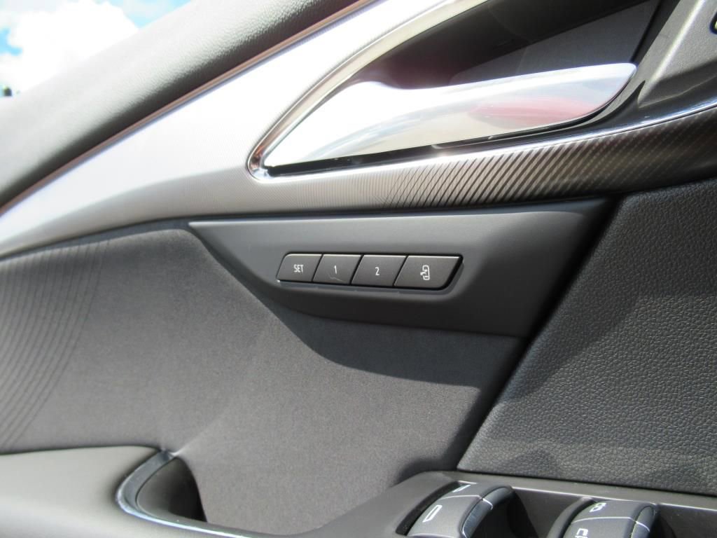 2025 Buick Envision Sport Touring photo 22