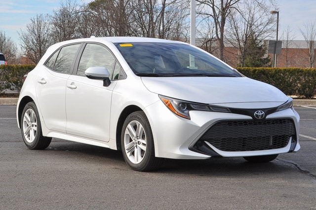 Certified Pre-Owned 2021 Toyota Corolla Hatchback SE 5D Hatchback in ...