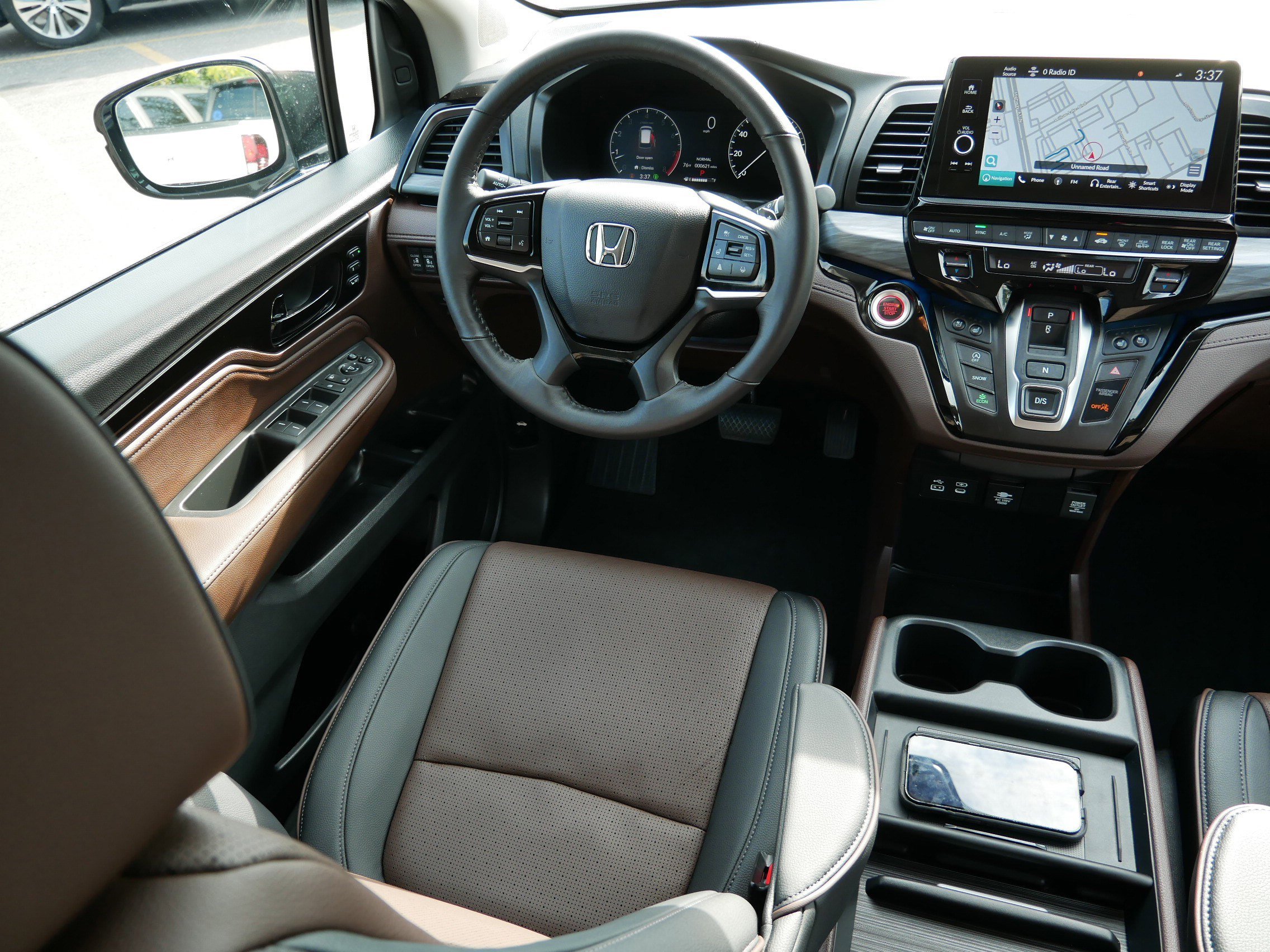 2025 Honda Odyssey Elite photo 9