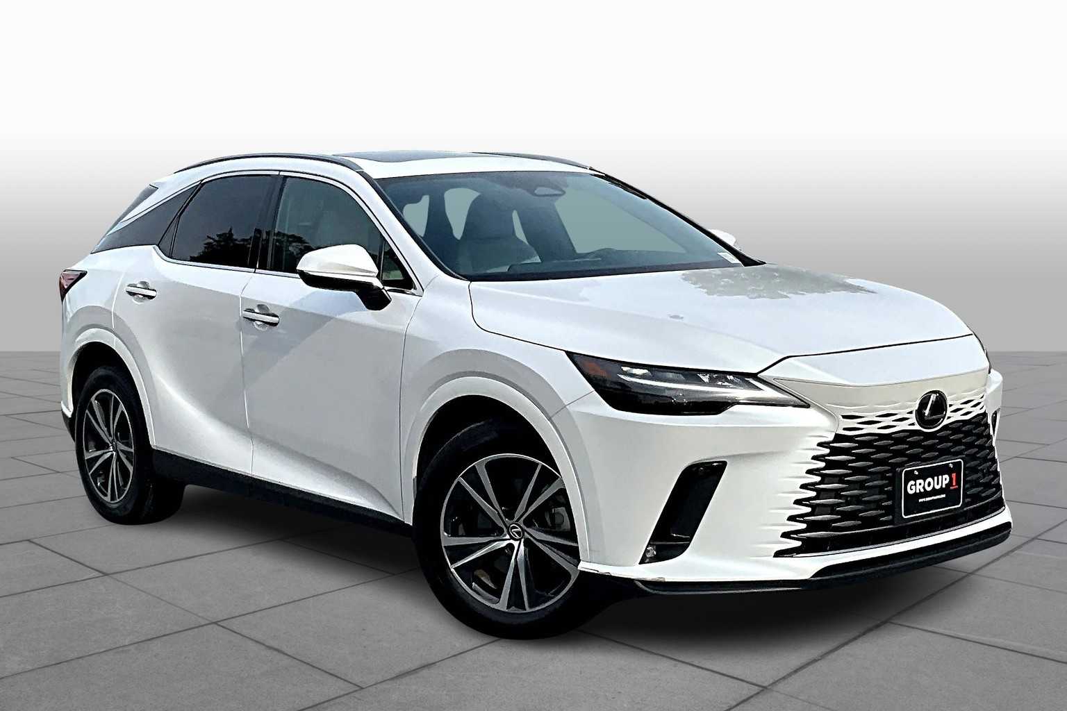 2024 Lexus RX Premium AWD photo 2