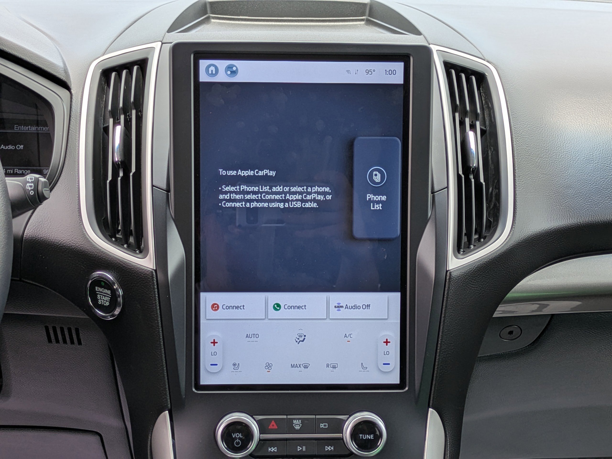 2024 Ford Edge SEL photo 16