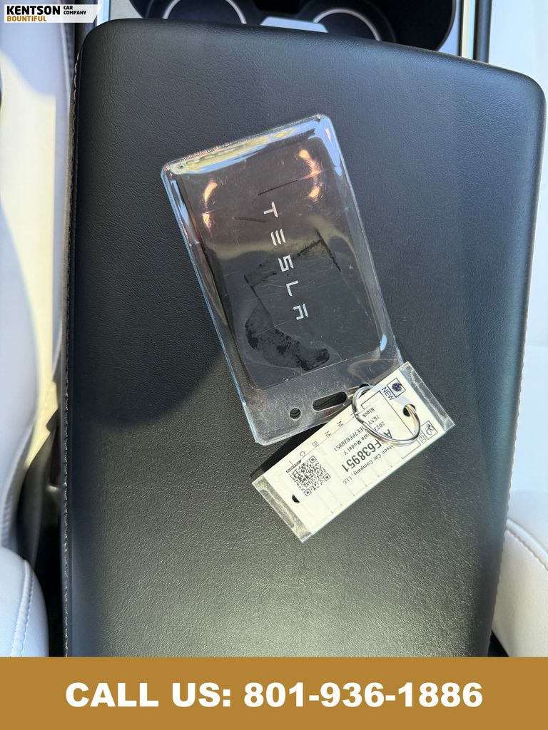 2023 Tesla Model Y Long Range photo 27