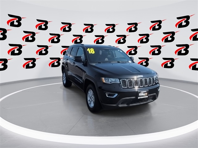 2018 Jeep Grand Cherokee Laredo E photo 2