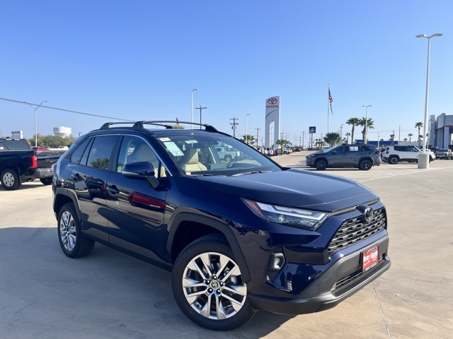 2025 Toyota RAV4 XLE Premium's photo