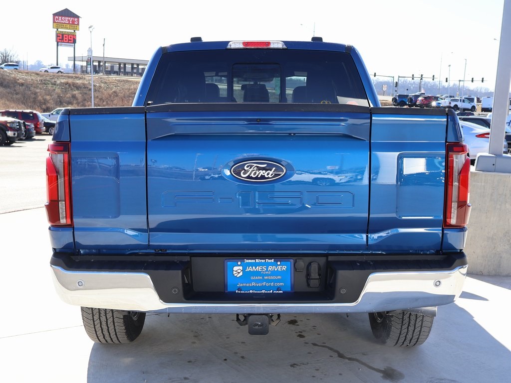 2025 Ford F-150 Lariat photo 4