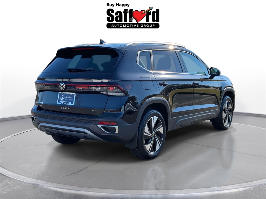 2025 Volkswagen Taos SE photo 3