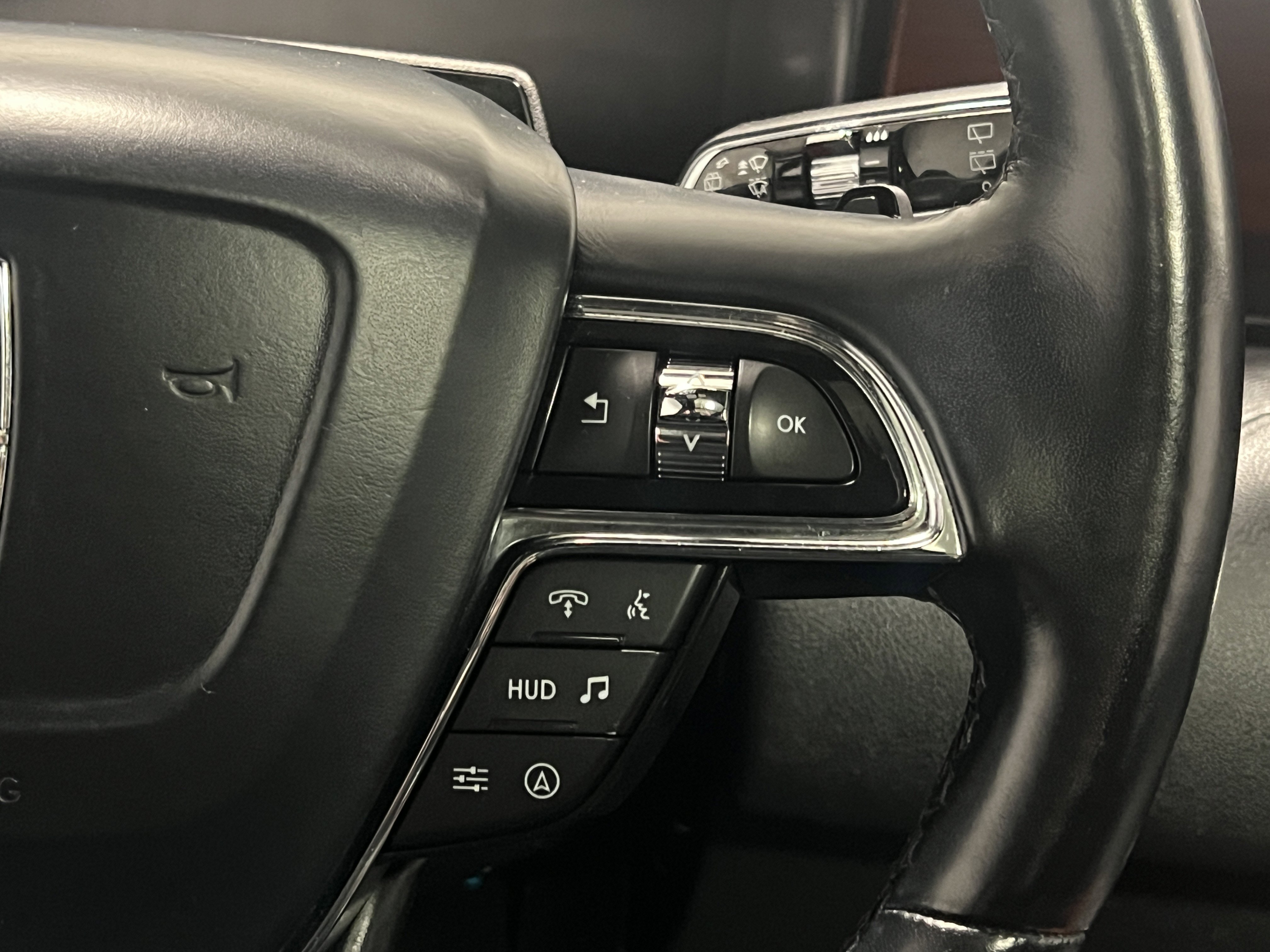 2022 Lincoln Navigator L Reserve photo 11