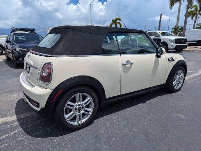 2013 Mini Cooper Convertible S photo 5