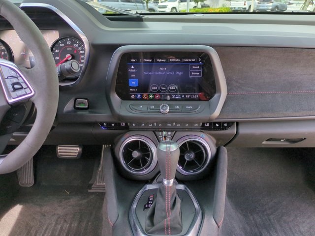 2023 Chevrolet Camaro ZL1 photo 13