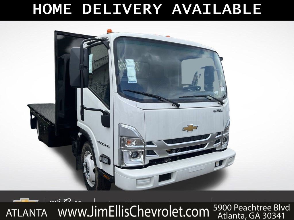 2024 Chevrolet Low Cab Forward Base's photo