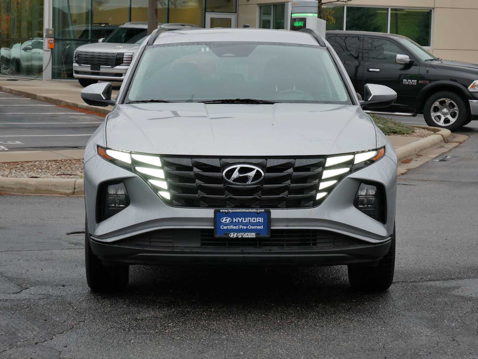 Certified 2024 Hyundai Tucson SEL with VIN 5NMJBCDE0RH317800 for sale in Mankato, Minnesota