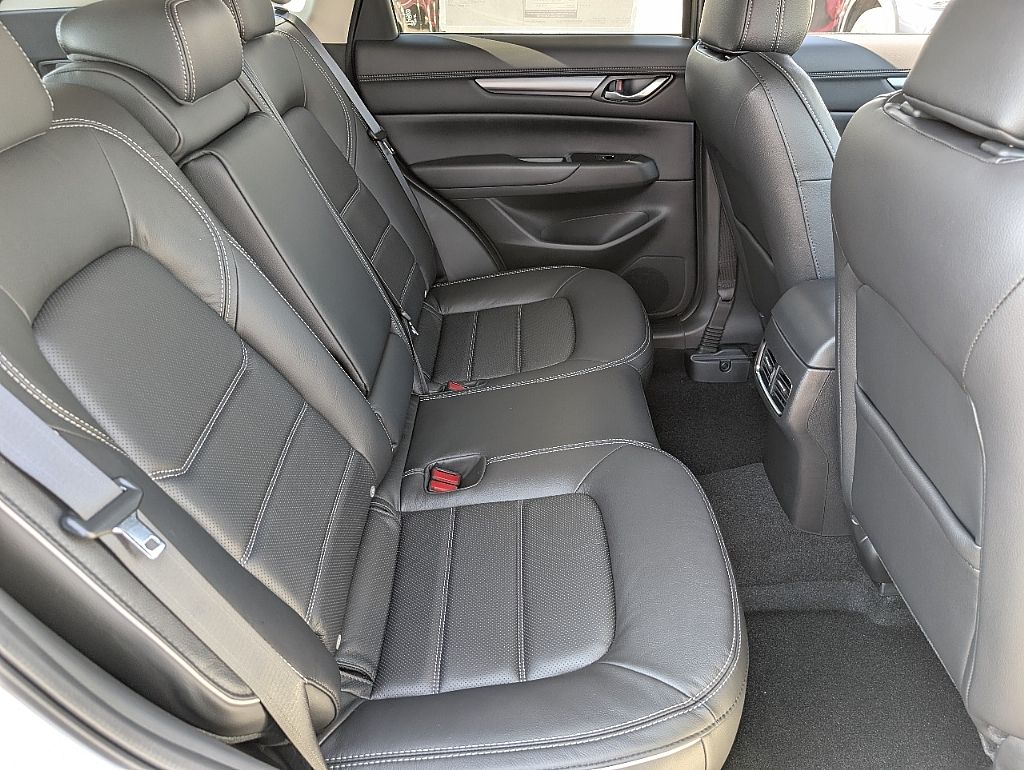 2025 Mazda CX-5 2.5 S Preferred photo 14