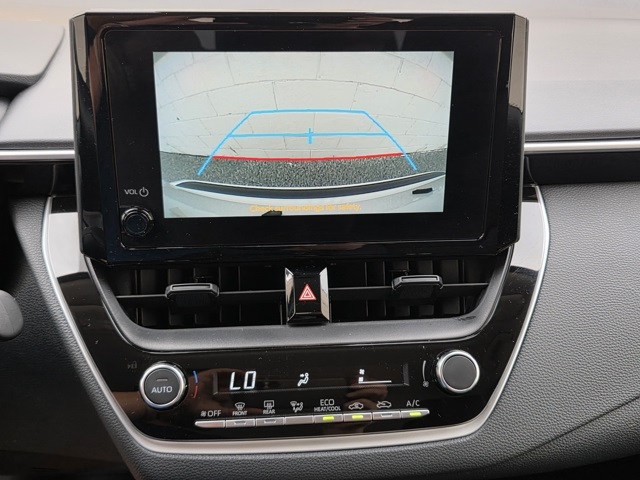 2023 Toyota Corolla LE photo 19