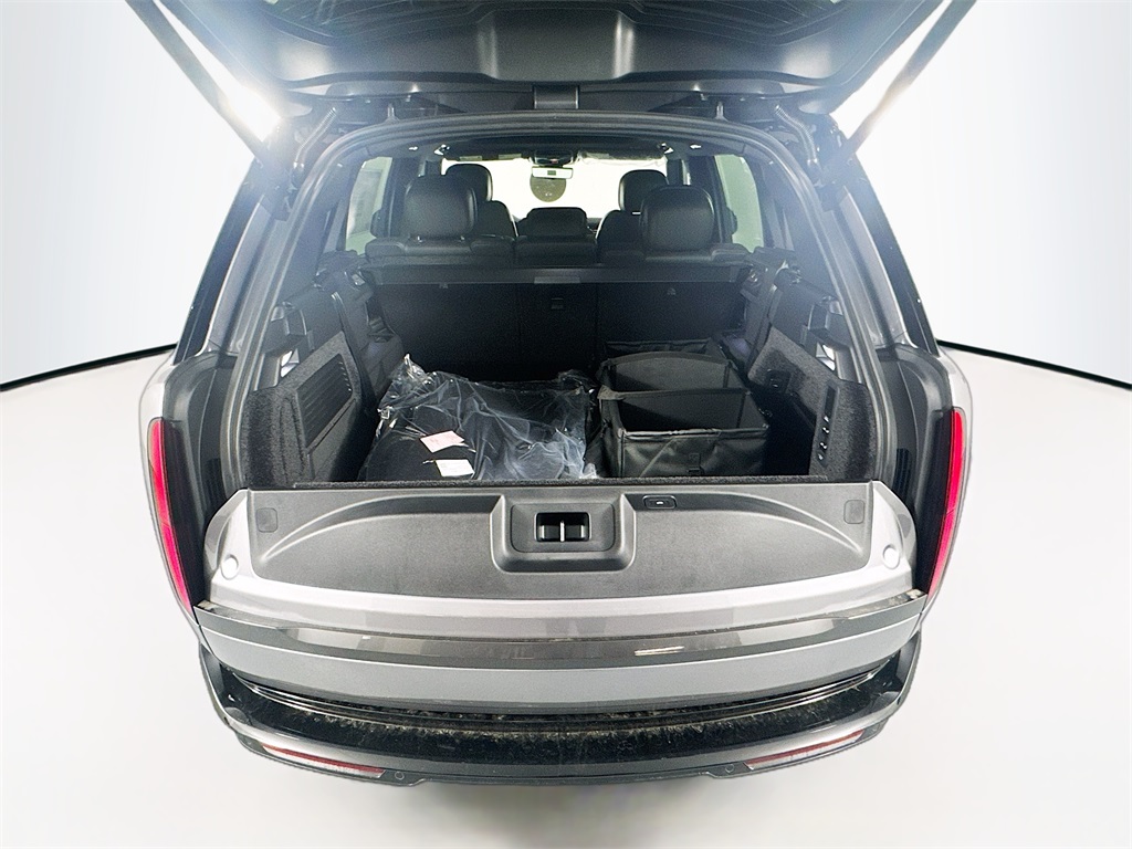 2025 Land Rover Range Rover SE photo 21