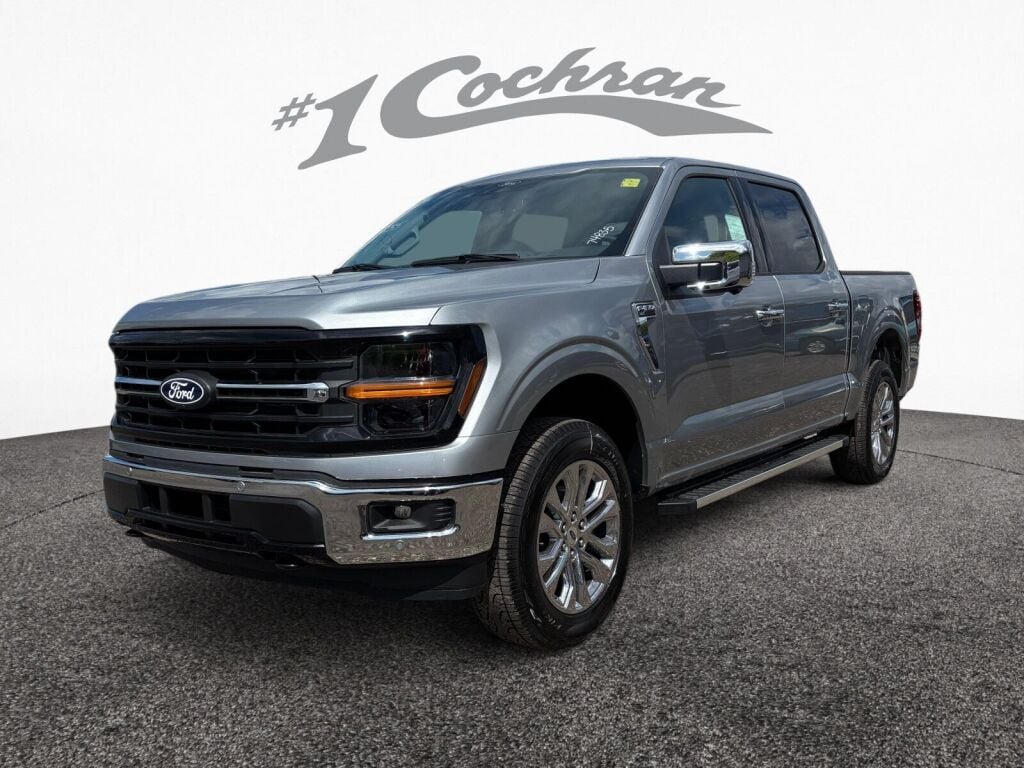 2025 Ford F-150 XLT photo 3