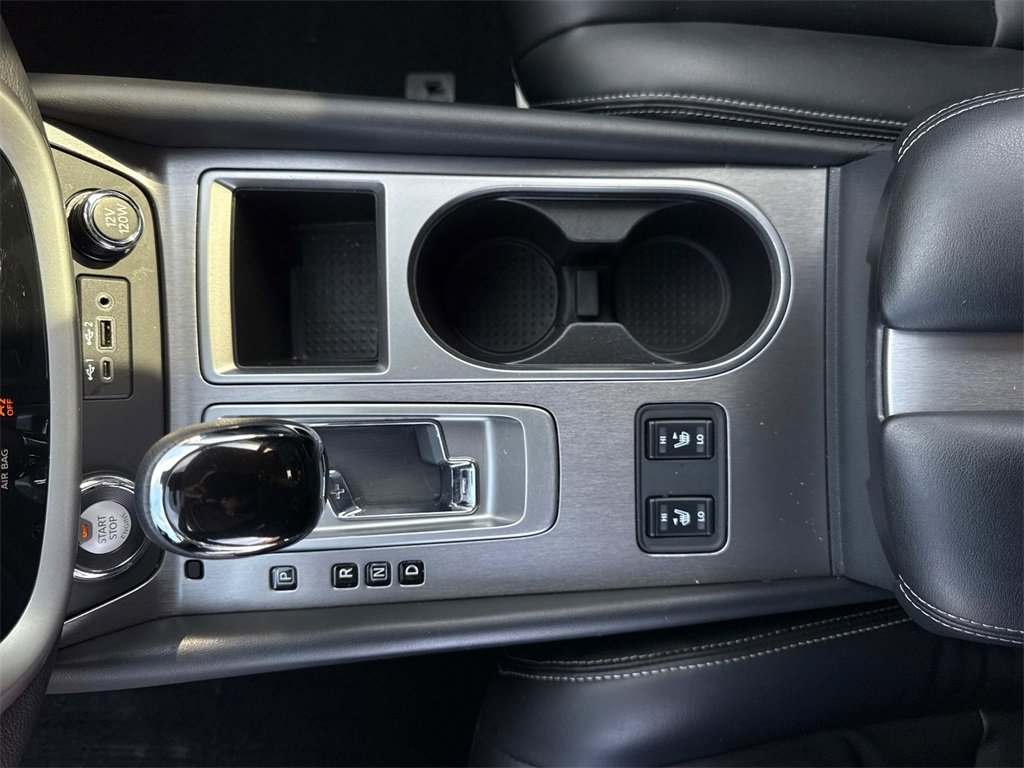 2021 Nissan Murano SV photo 23