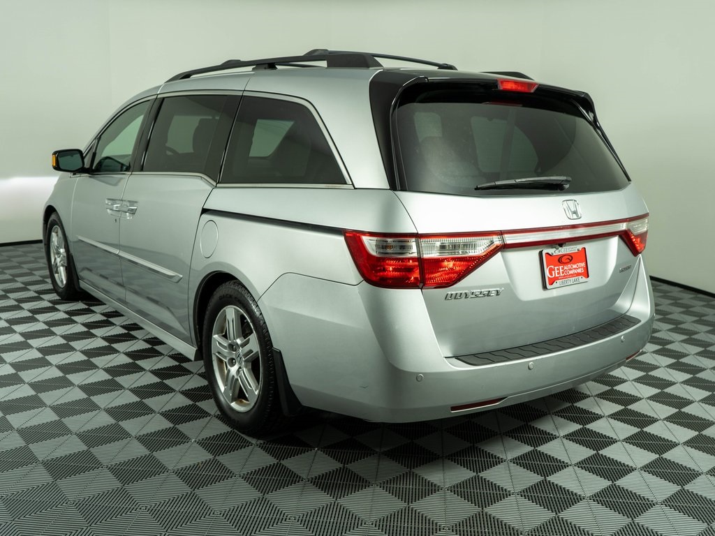 2012 Honda Odyssey Touring Elite photo 4