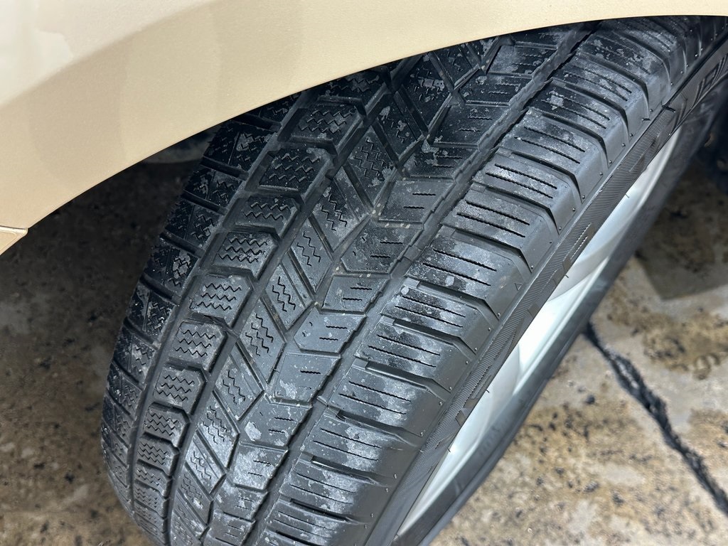 2013 Toyota Sienna LE photo 2