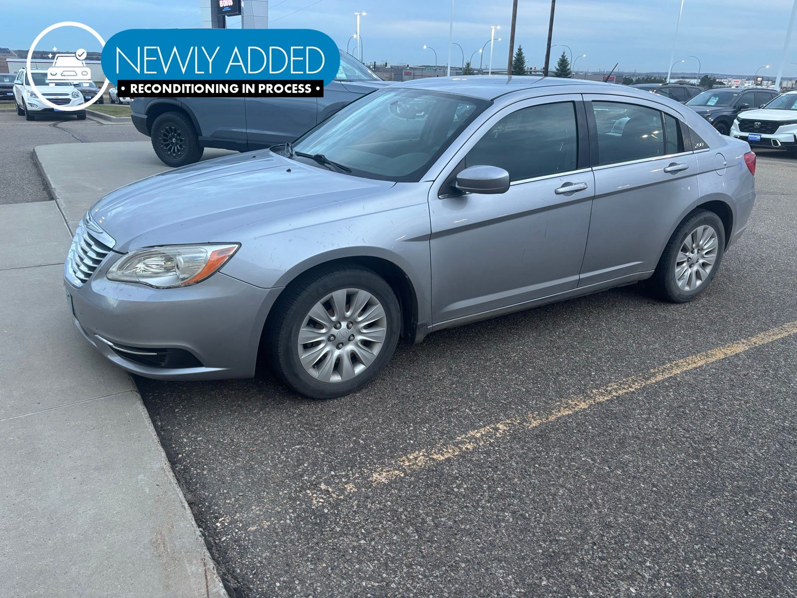2013 Chrysler 200 LX