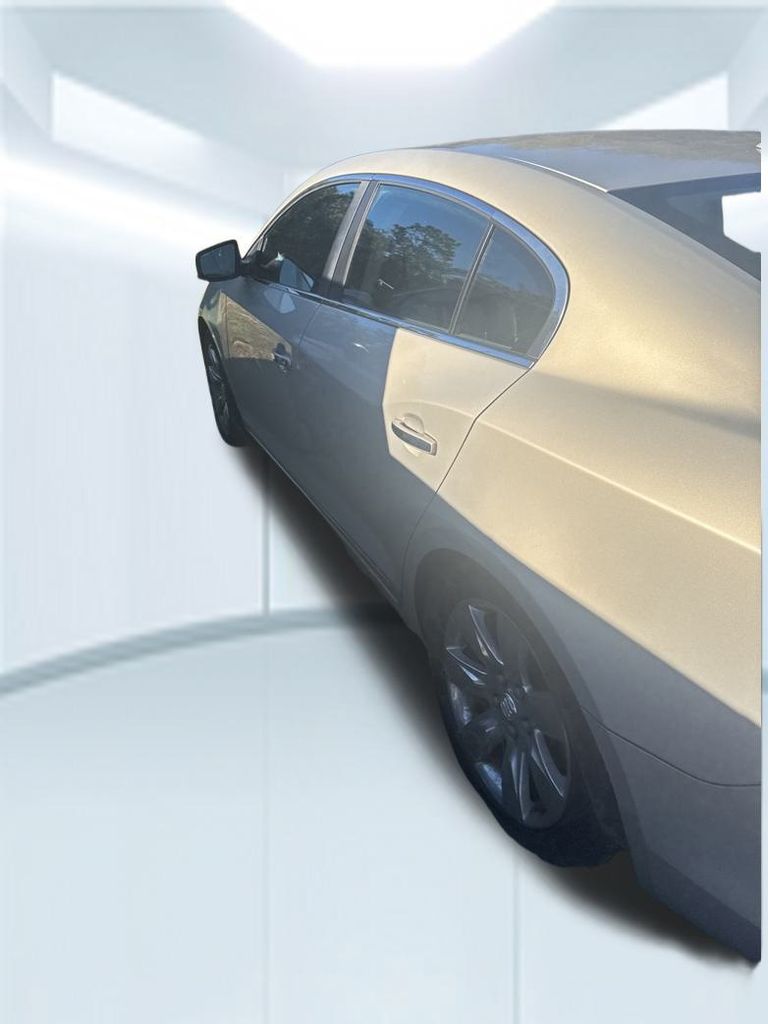 2010 Buick LaCrosse CXL photo 3