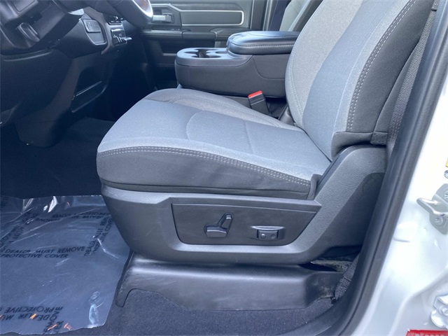 2024 Ram 3500 Big Horn photo 20