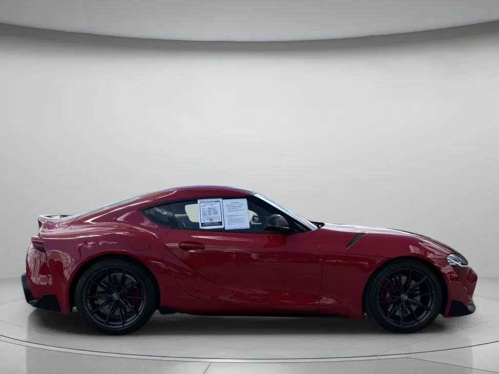 2023 Toyota Supra 3.0 photo 2