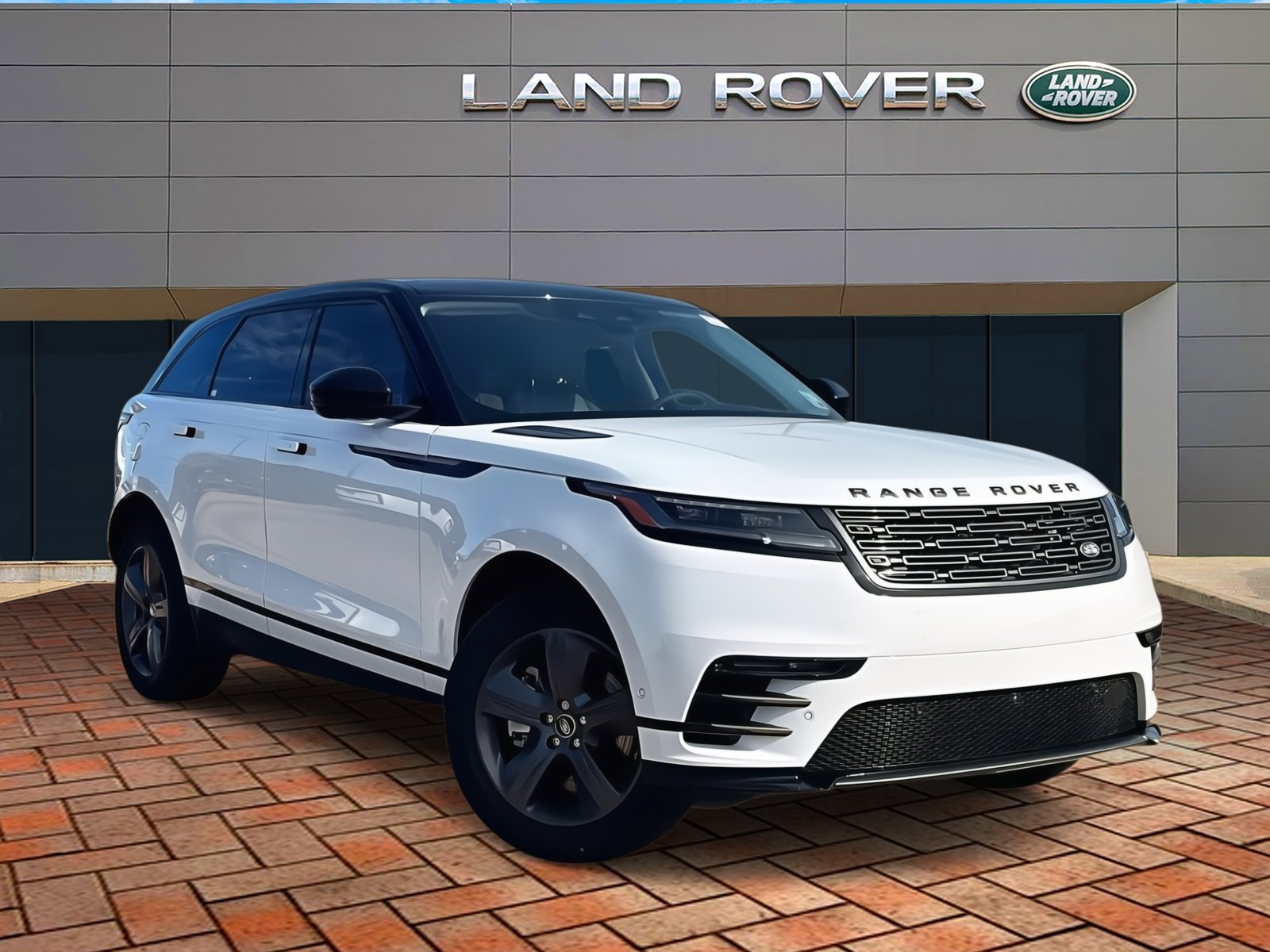 2025 Land Rover Range Rover Velar SE photo 2