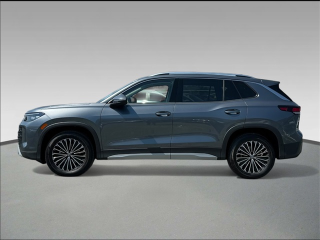 2025 Volkswagen Tiguan S photo 3
