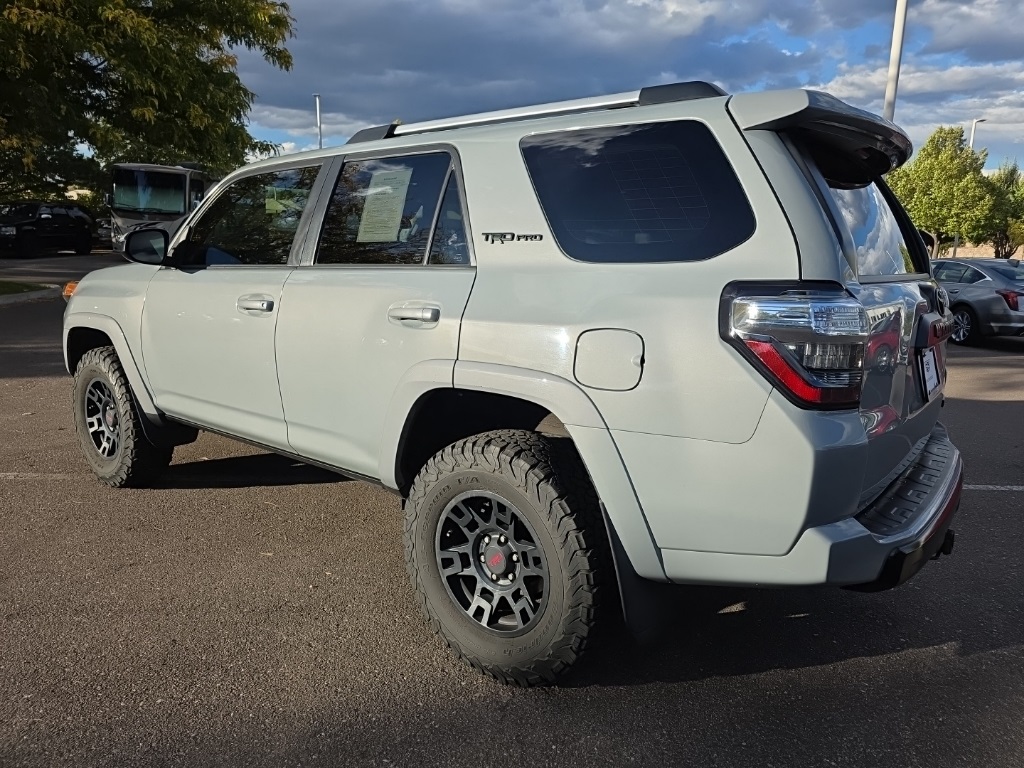 2017 Toyota 4Runner TRD Pro photo 4