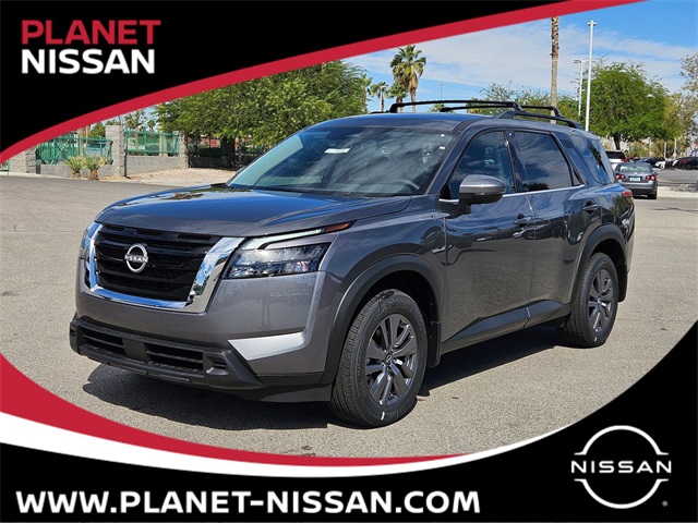 2025 Nissan Pathfinder SV's photo