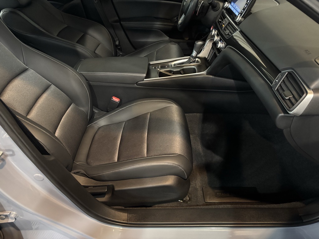 2022 Honda Accord Sport SE photo 22