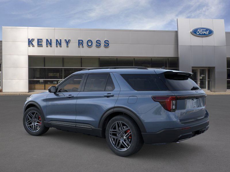 2026 Ford Explorer ST-Line photo 2
