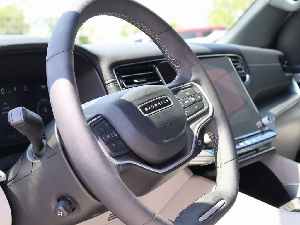 2025 Jeep Wagoneer L Series III photo 25