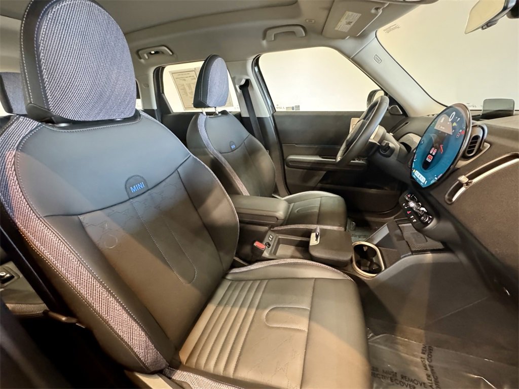 2025 Mini Countryman S ALL4 photo 23