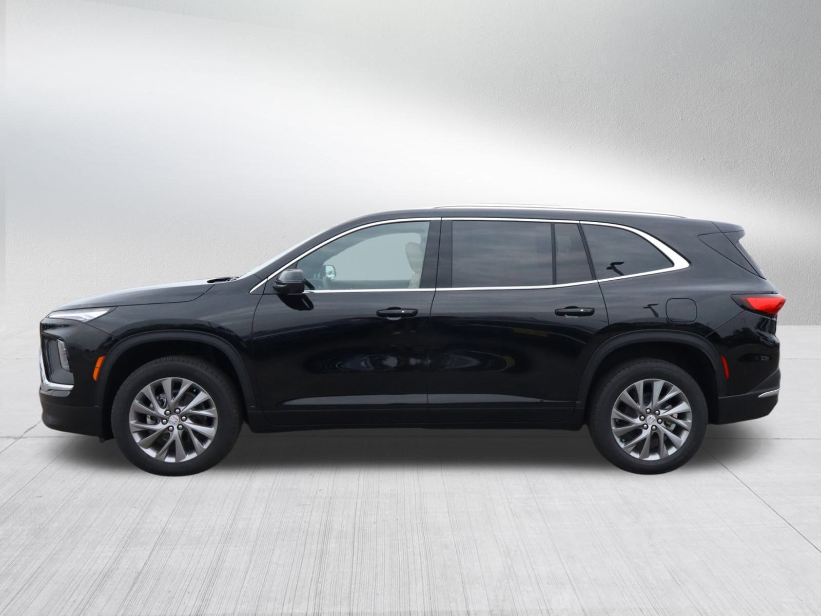 2025 Buick Enclave Preferred photo 2