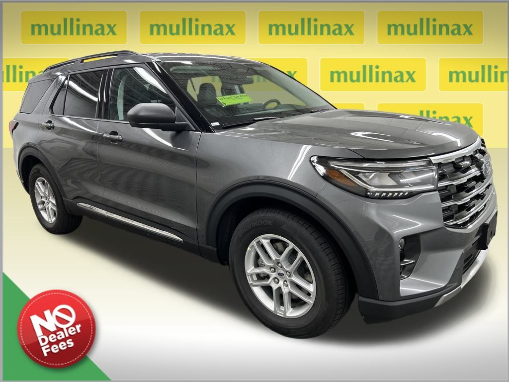 2025 Ford Explorer Active's photo