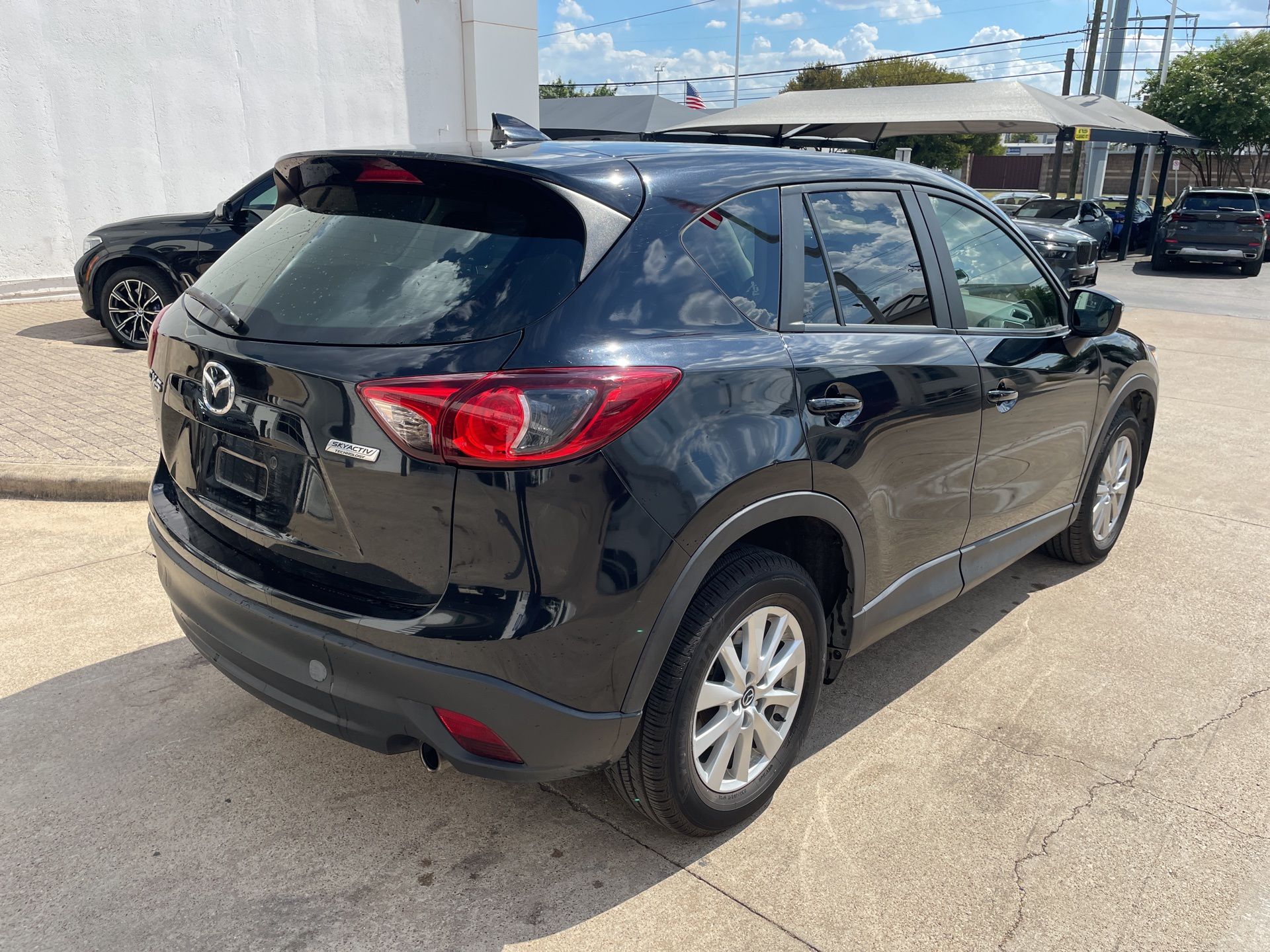 2016 Mazda CX-5 Touring photo 2