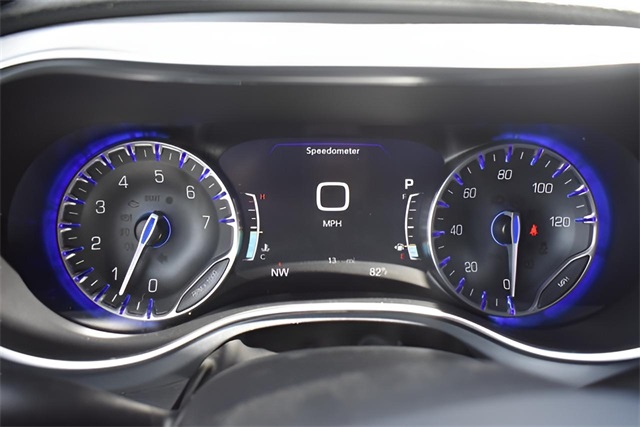 2025 Chrysler Pacifica Limited photo 23