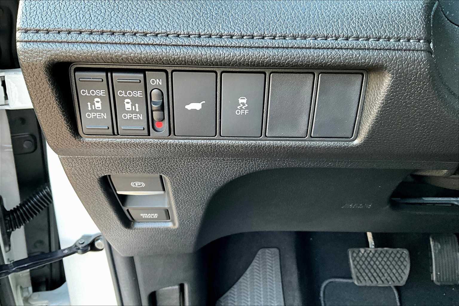 2025 Honda Odyssey photo 28